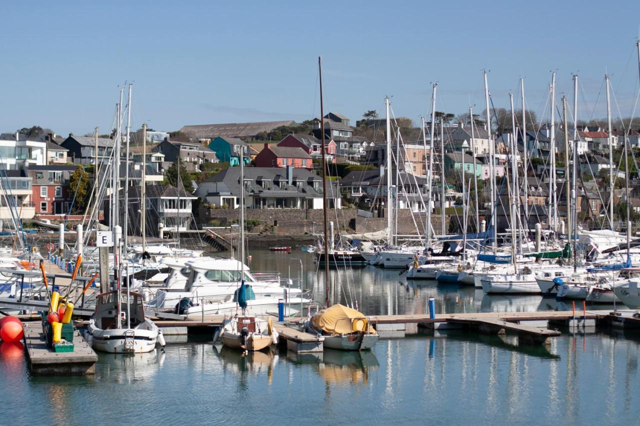 The 4 Center Kinsale